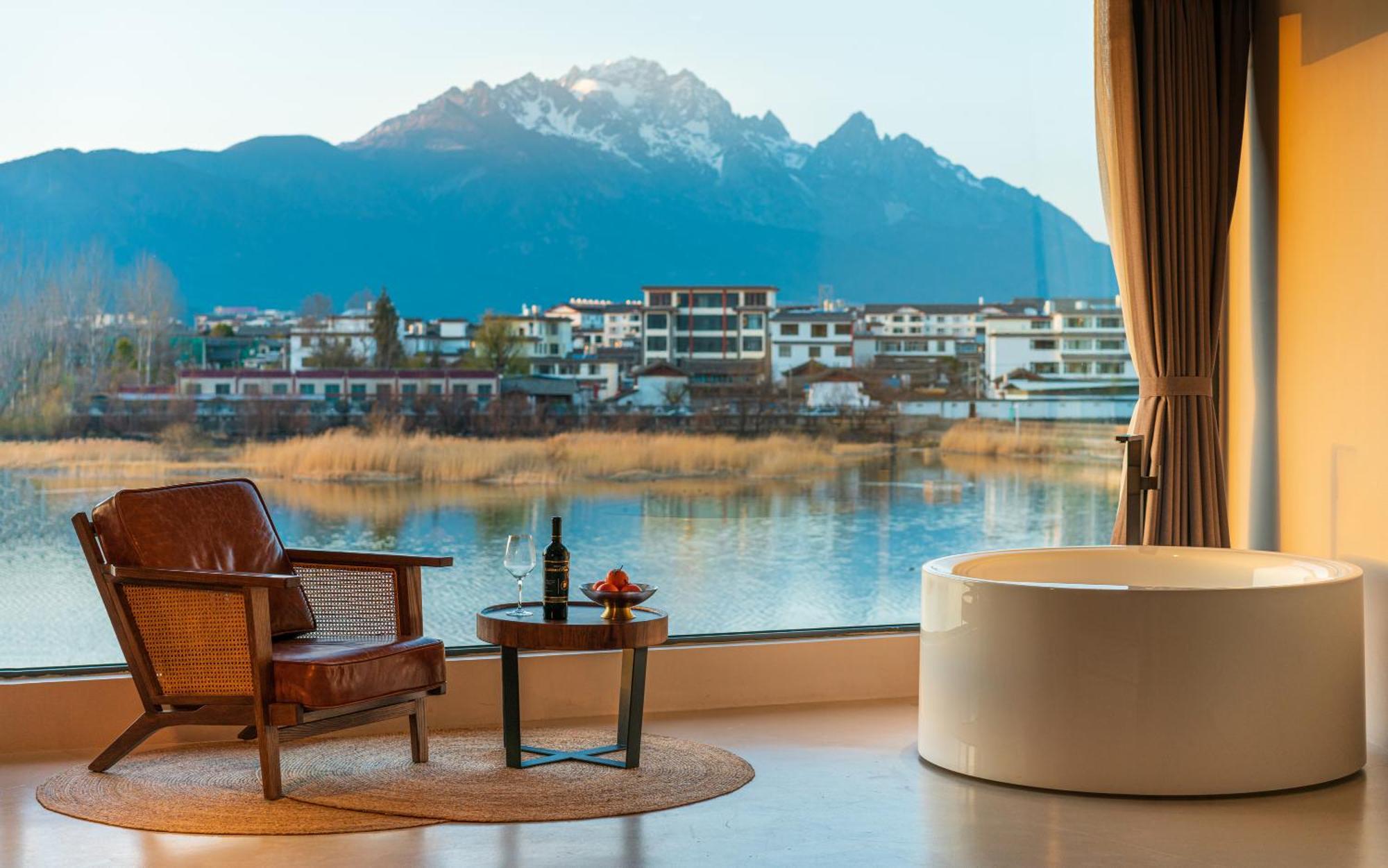 Half Pond White House Hotel Lijiang  Luaran gambar