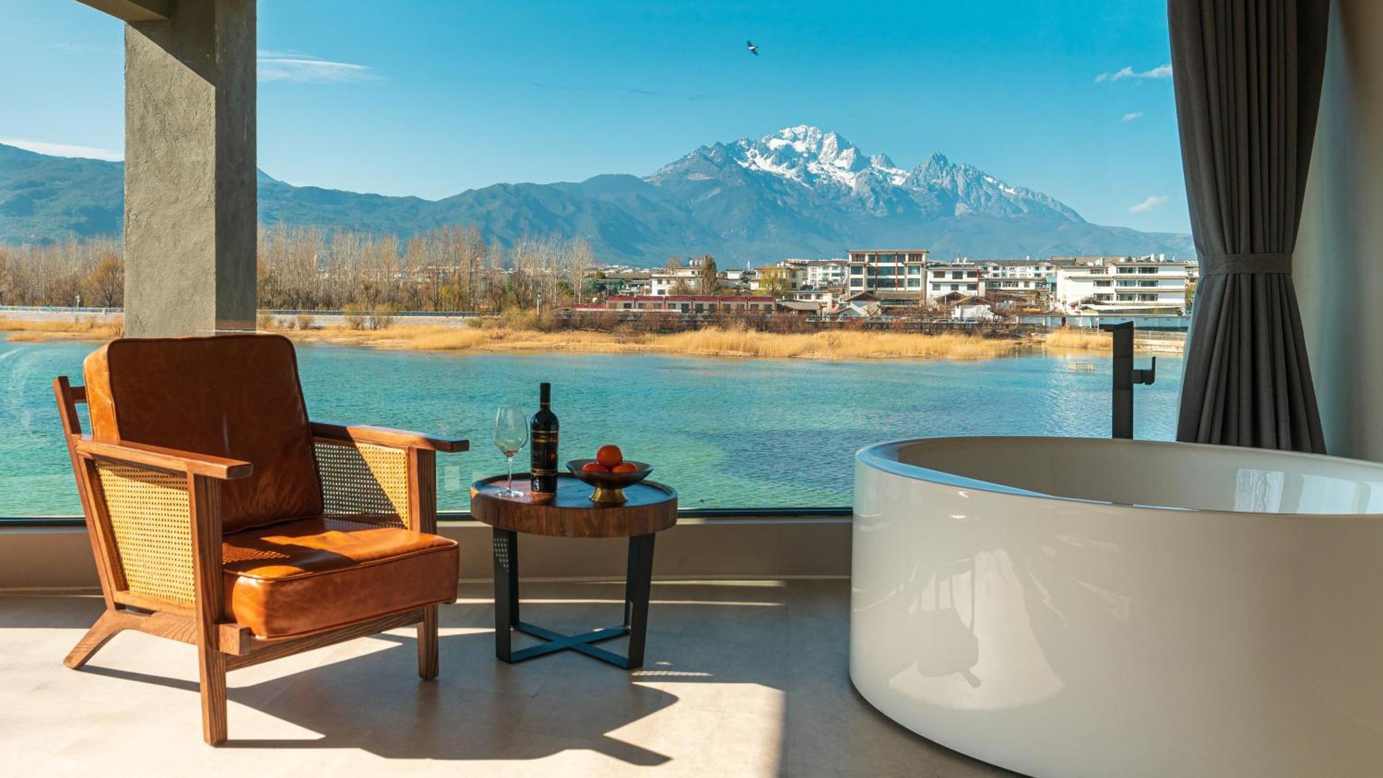 Half Pond White House Hotel Lijiang  Luaran gambar