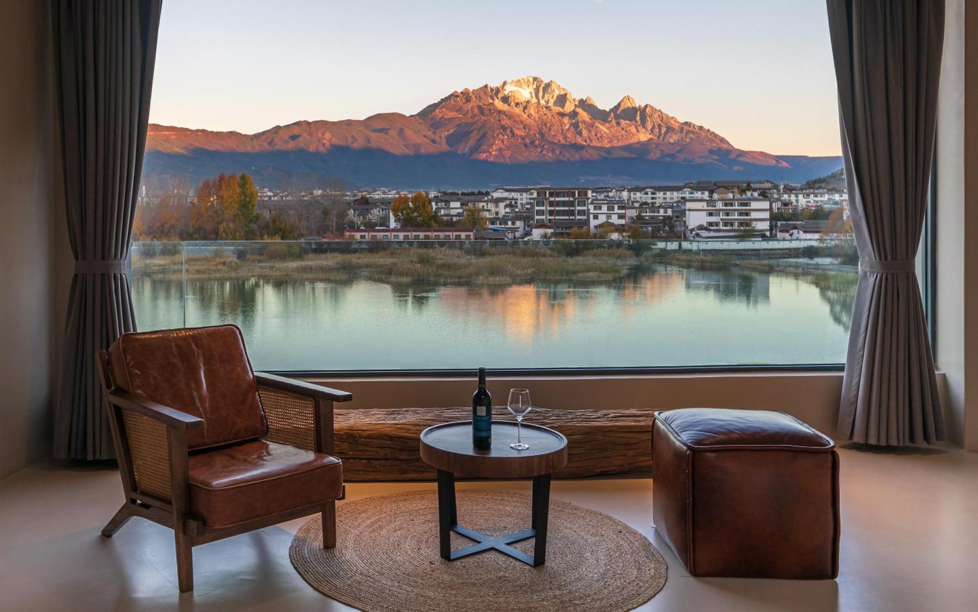 Half Pond White House Hotel Lijiang  Luaran gambar